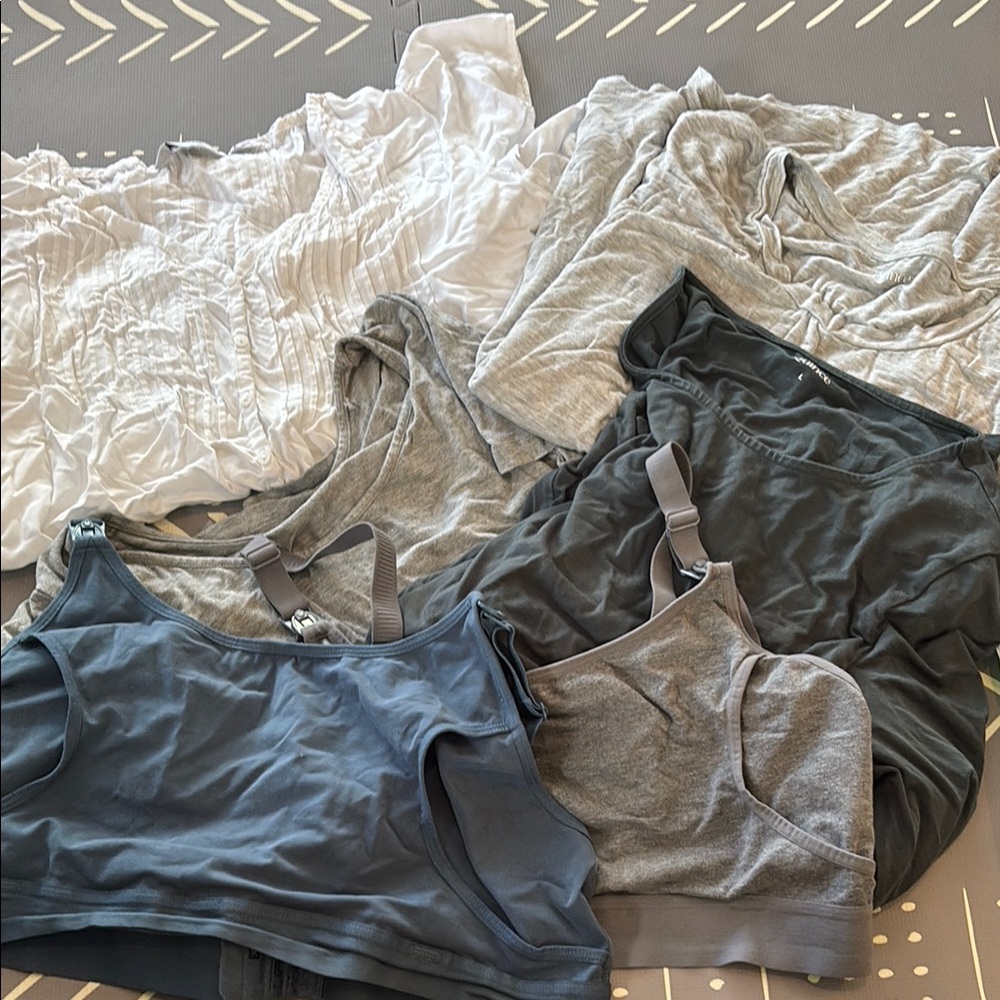 Assorted Women’s Nursing and Maternity Gray and White Tops Size L